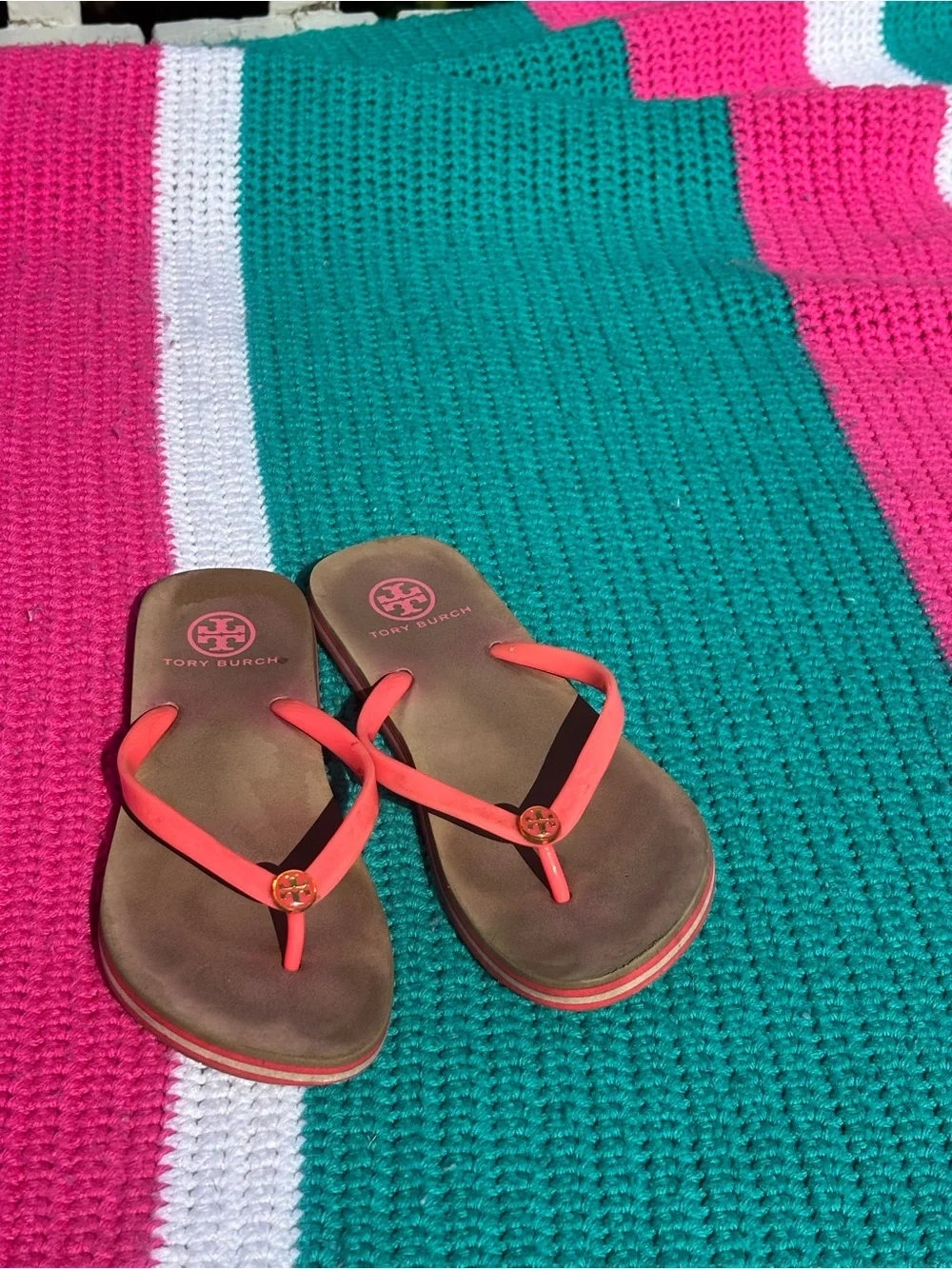Tory Burch Coral Rubber Flip Flops Pool Beach Sandals Size 11 preppy vacation